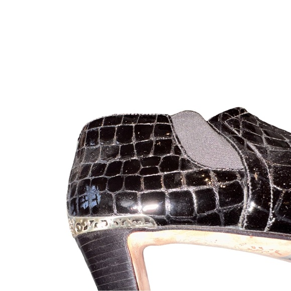 Brighton Black Croc Embossed Ankle Shooties NWT - Picture 9 of 11